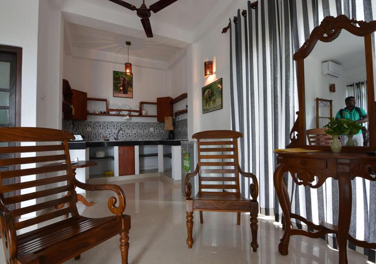 Seaview Deepal Villa Unawatuna Δωμάτιο φωτογραφία